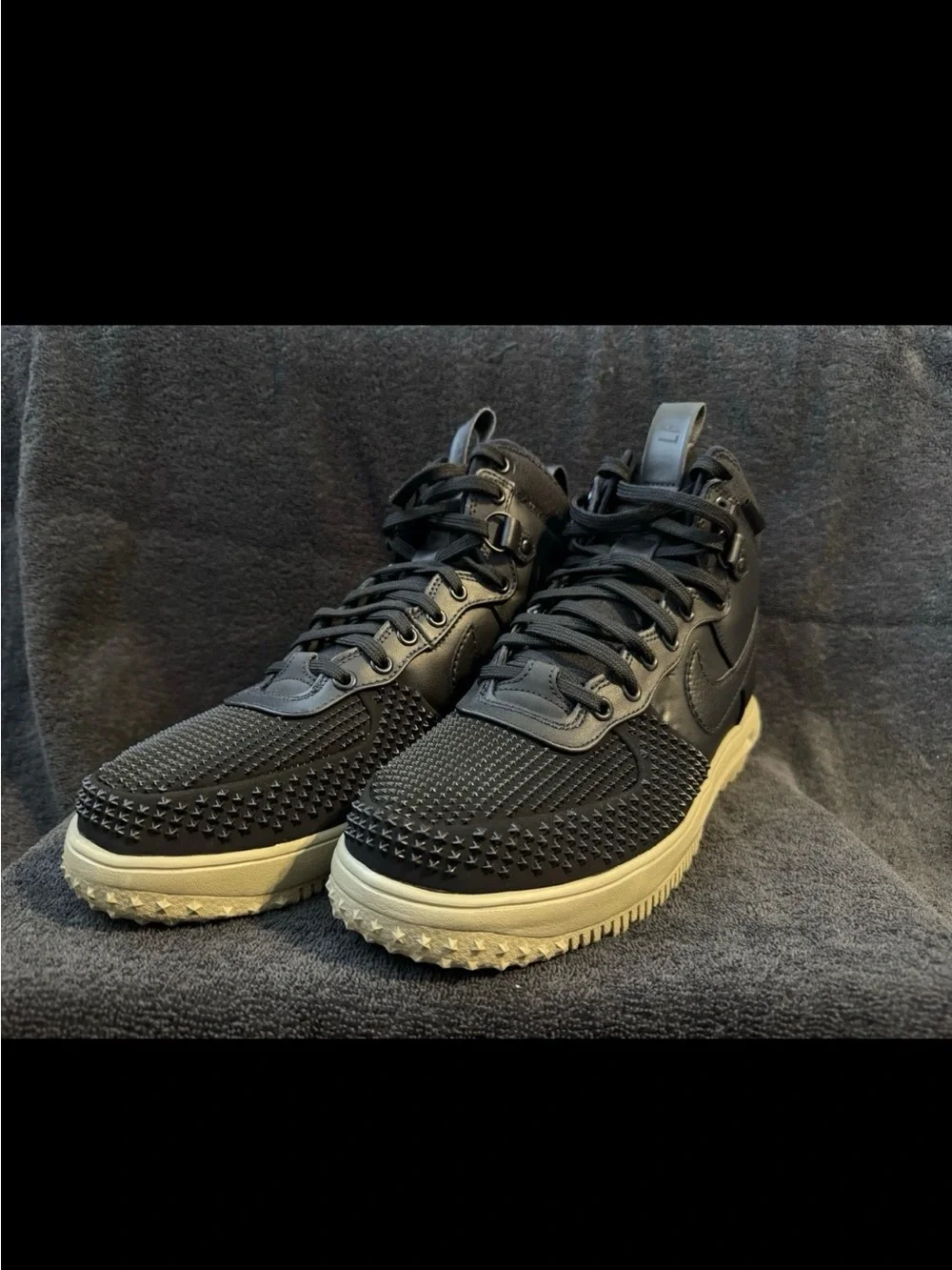 Size 10.5 - Nike Men's Lunar Force 1 Duckboot Black Neutral Olive B Grade